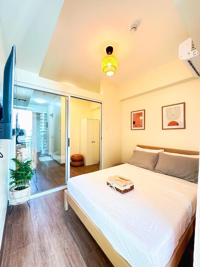 1Br Prisma Residences Dmci Stylish Condo Pasig City Exterior photo
