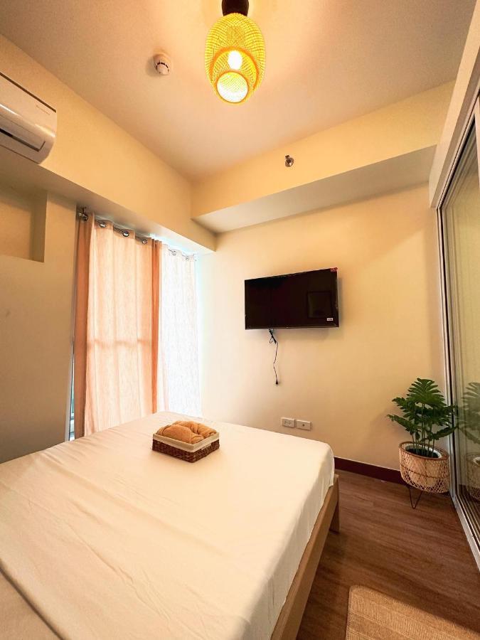 1Br Prisma Residences Dmci Stylish Condo Pasig City Exterior photo
