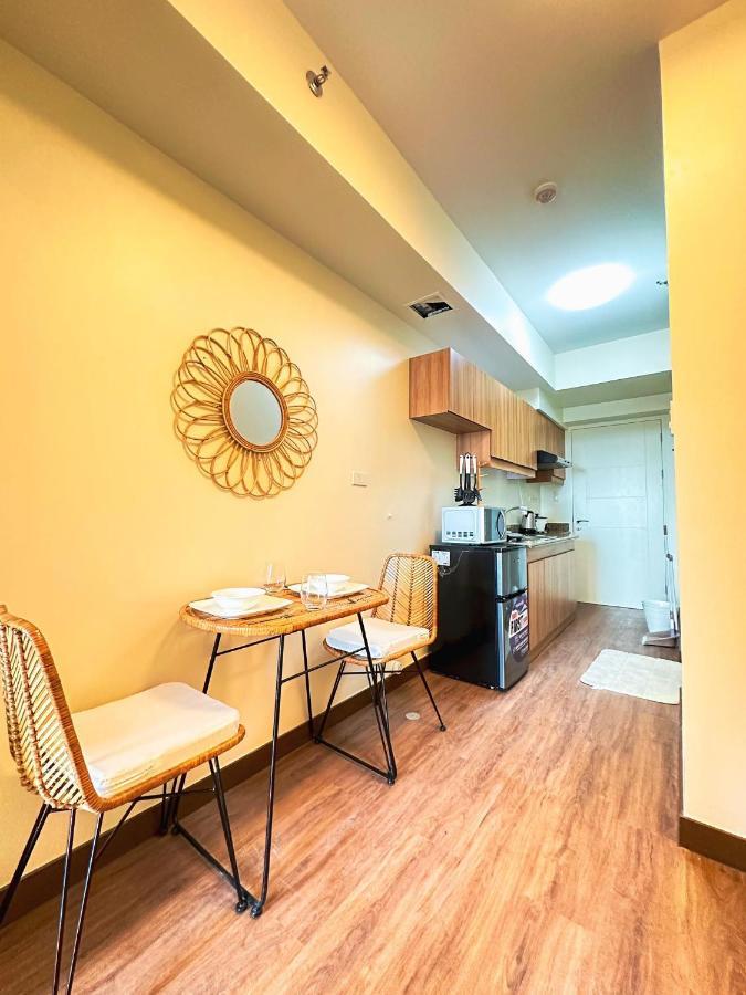1Br Prisma Residences Dmci Stylish Condo Pasig City Exterior photo